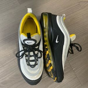 LAST CHANCE! Air Max 97- Size 7Y (WMS 8.5, MENS 7)